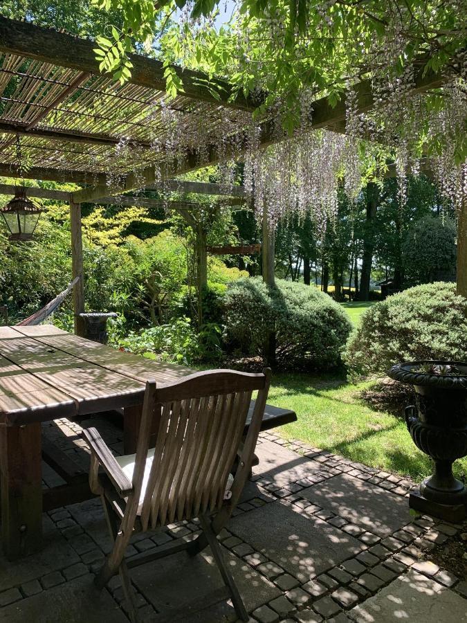 Bootmenders B&B Petersfield Exterior foto